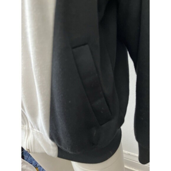 Vintage USA Olympics Yellow Black White Stripe Zig Zag Pattern Jacket Size Med - Picture 5 of 11